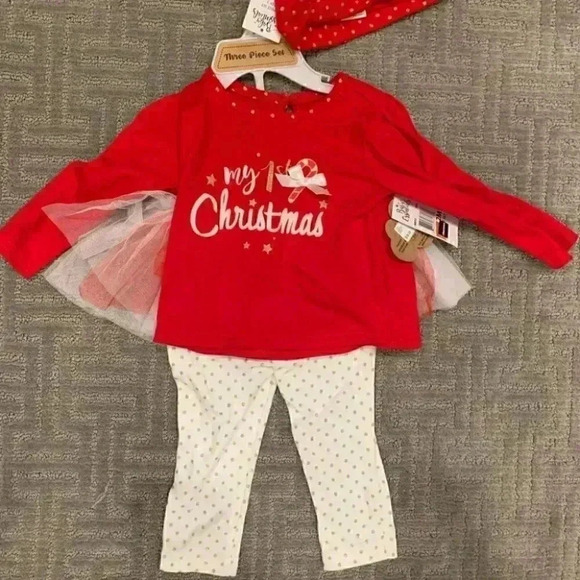 Baby Essentials My 1st Christmas - Picture 1 of 3